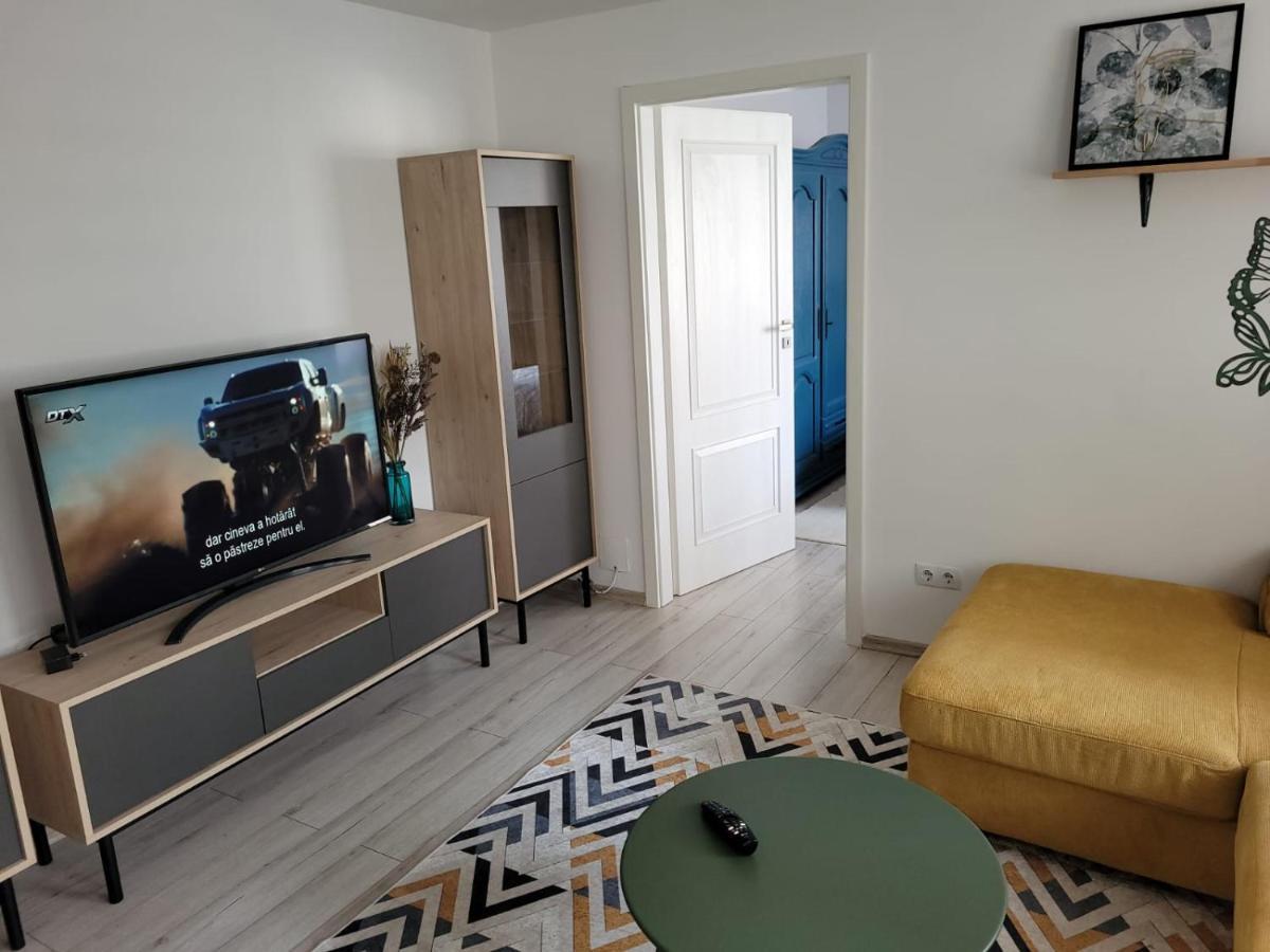 Lovely Apartment Near City Center Cluj-Napoca Exteriör bild